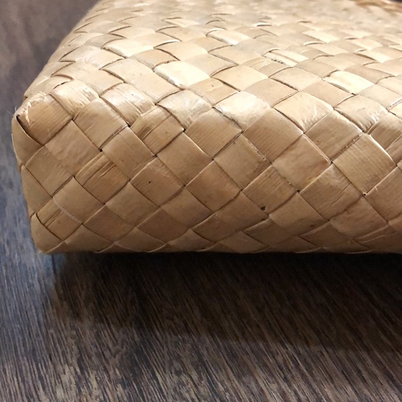 Vintage Woven Palm Leaf Purse - Picture 9 of 16